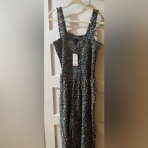 NWT Jessica Simpson Jumper in Dark Green and Beige print